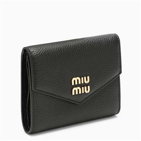 miu miu portafoglio|where to buy miu michu.